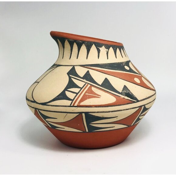 Signed Jemez Pottery Water Jar Artist A. Mora Native American Pot Red Black 4.5" - Picture 2 of 9